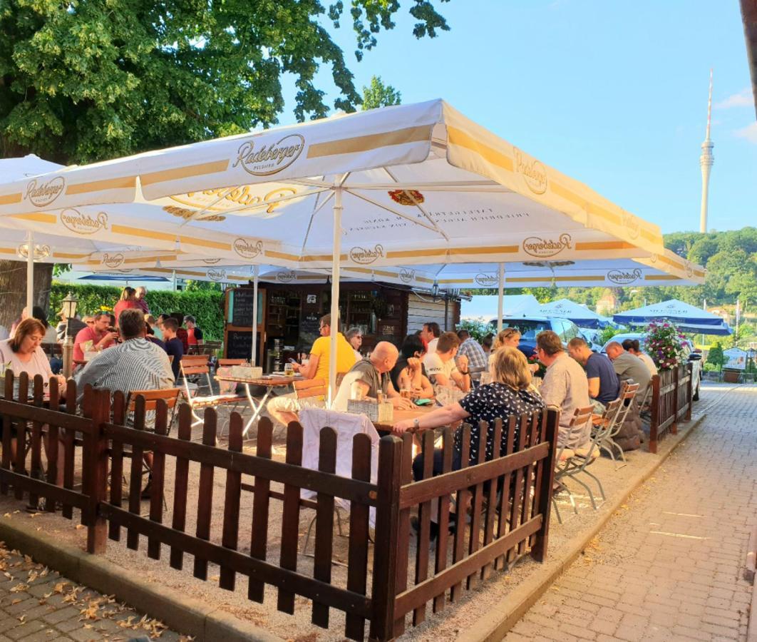 Hotel Alttolkewitzer Hof Дрезден Экстерьер фото